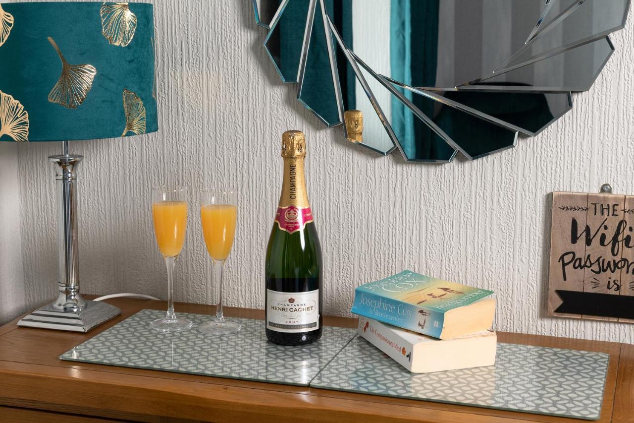 The Kendrick Exclusively For Adults Hotel Llandudno Exterior foto